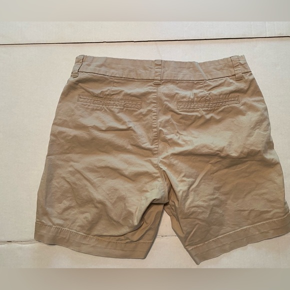 Old Navy Everyday Khaki Shorts Womens Size 2 - Picture 5 of 7